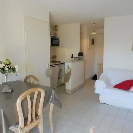 Savanna I Joli T3 Piscine 1ere Ligne Cap D'agde Апартаменти Агд