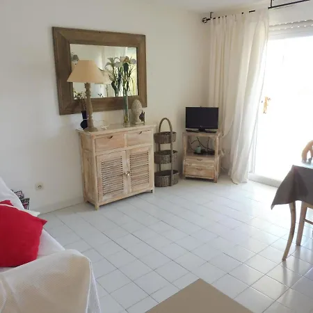 Savanna I Joli T3 Piscine 1ere Ligne Cap D'agde Agde